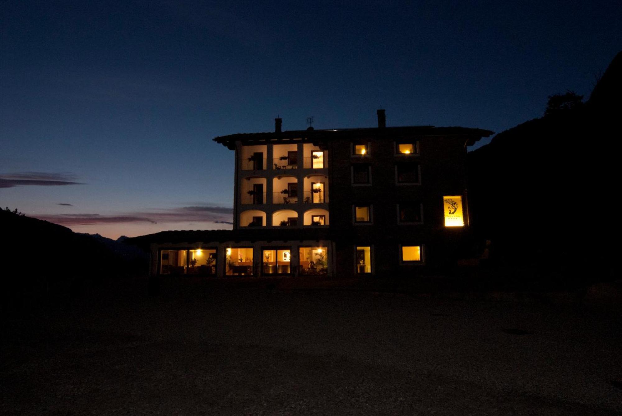 Il Falco E La Volpe Settimo Vittone Bagian luar foto